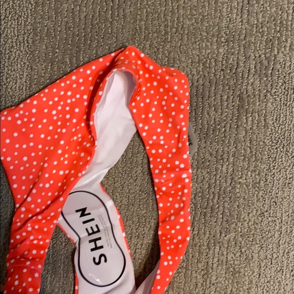 never been worn bikini from shein still has liner - Picture 4 of 4